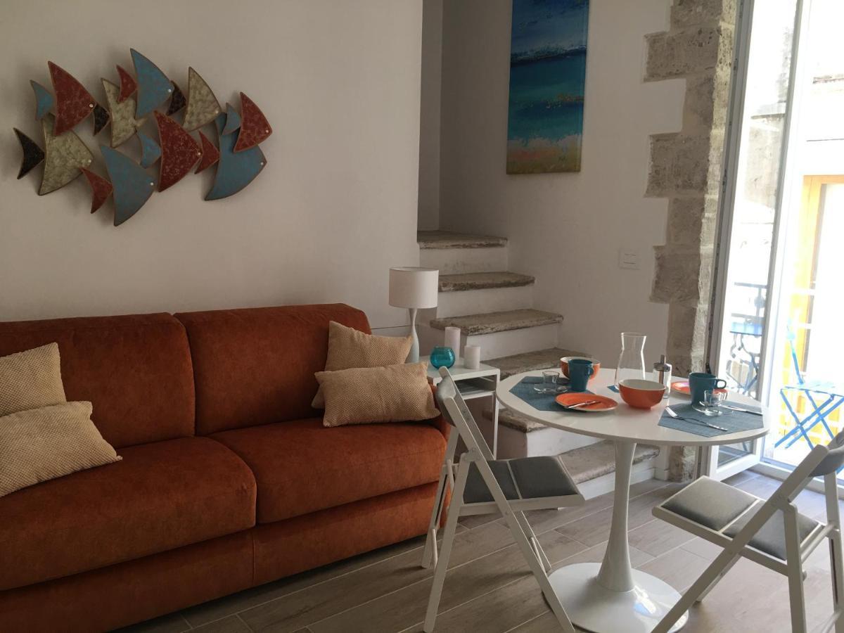 La Terrazza Sul Mare - Dimora Di Charme Apartment Giovinazzo Luaran gambar