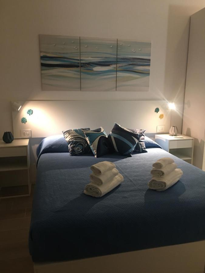 La Terrazza Sul Mare - Dimora Di Charme Apartment Giovinazzo Luaran gambar