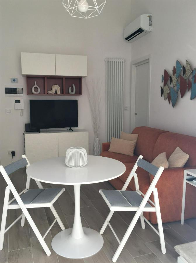 La Terrazza Sul Mare - Dimora Di Charme Apartment Giovinazzo Luaran gambar