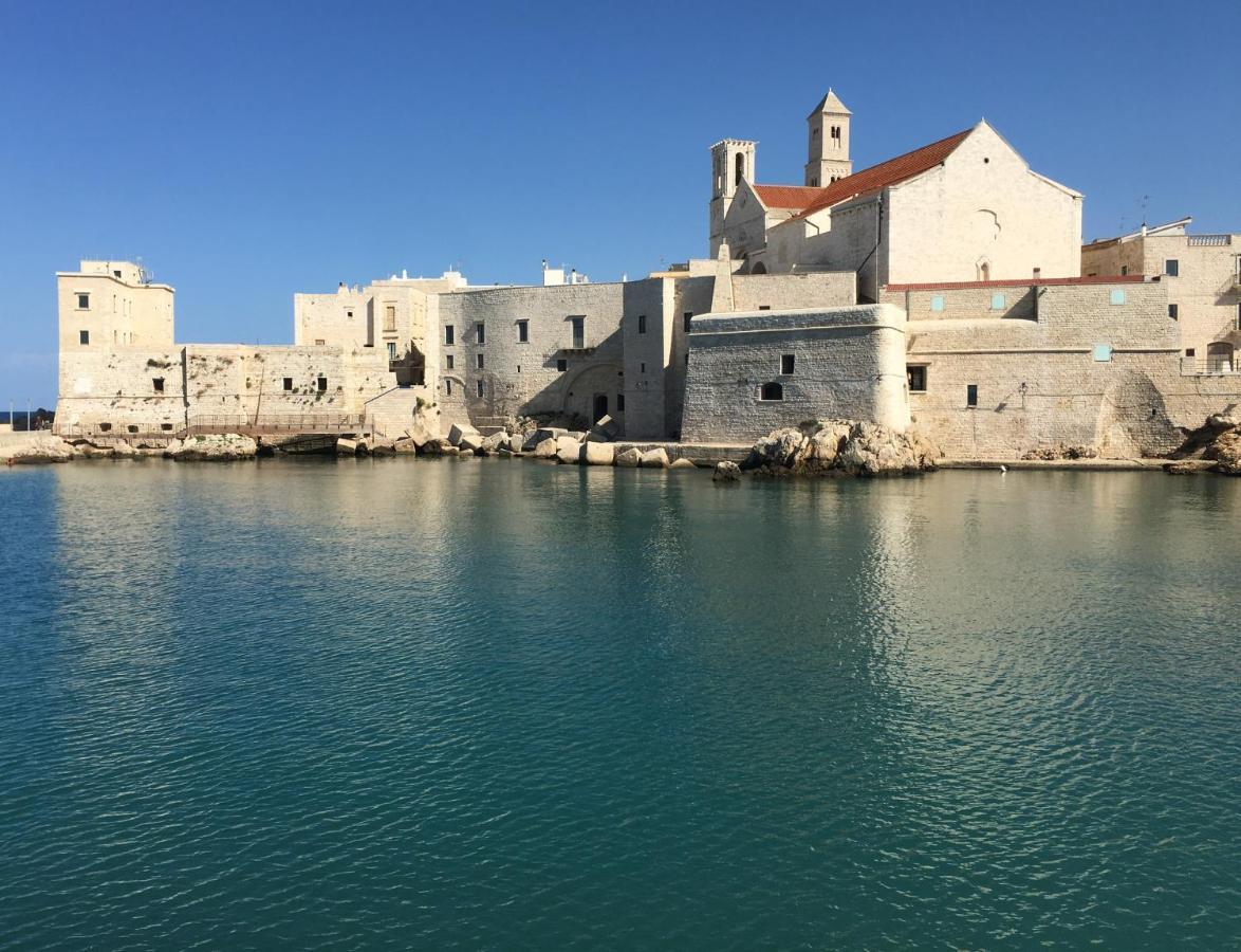 La Terrazza Sul Mare - Dimora Di Charme Apartment Giovinazzo Luaran gambar